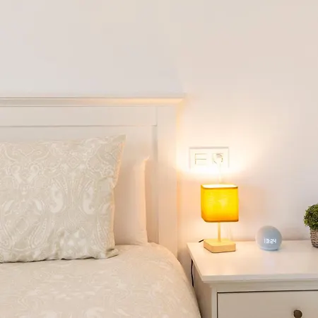 Seafront Luxury Penthouse Costa Апартаменты *