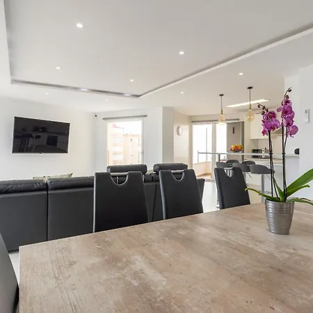 Appartement Seafront Luxury Penthouse Costa Torrox