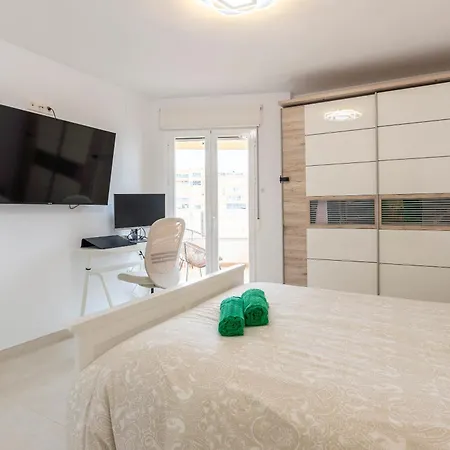 Seafront Luxury Penthouse Costa Appartement *