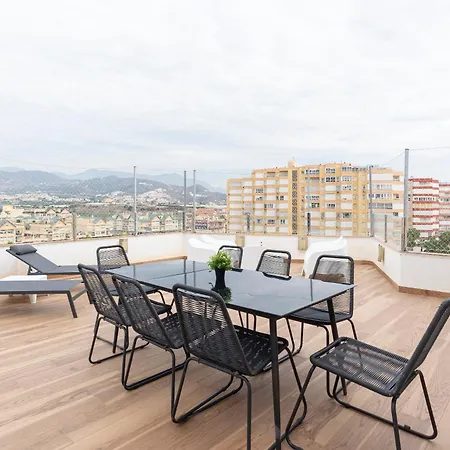 Appartamento Seafront Luxury Penthouse Costa *